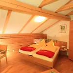 Hotell Naturhotel Laerchenhof 4*