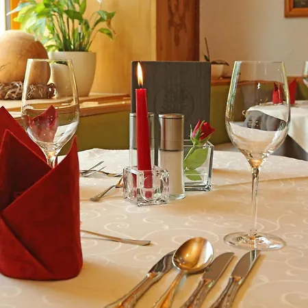 Naturhotel Laerchenhof 람자우 암 다흐스타인