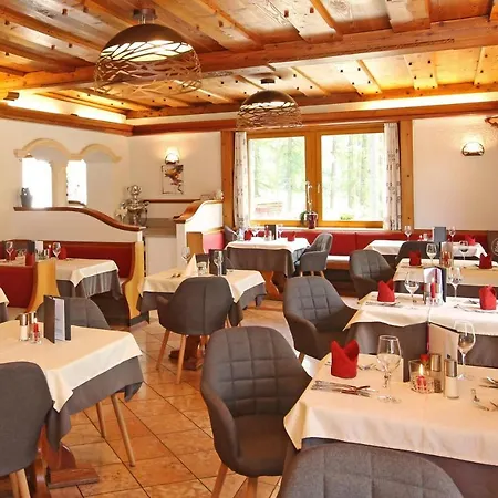 Naturhotel Laerchenhof 람자우 암 다흐스타인
