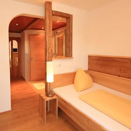 ホテル Naturhotel Laerchenhof