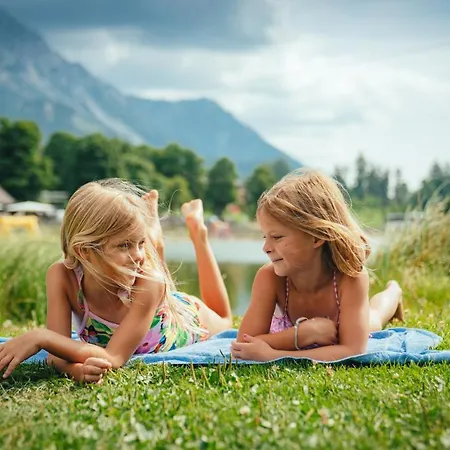 ホテル Naturhotel Laerchenhof