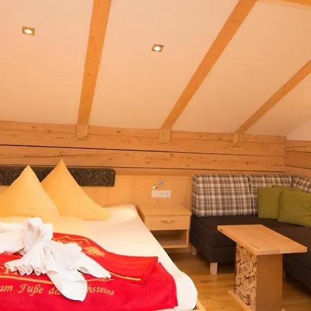 Naturhotel Laerchenhof ホテル 4*