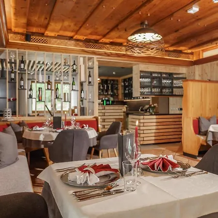 Naturhotel Laerchenhof 호텔 람자우 암 다흐스타인