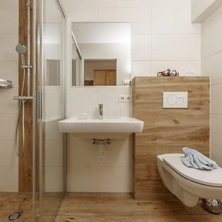 Naturhotel Laerchenhof 호텔 4*