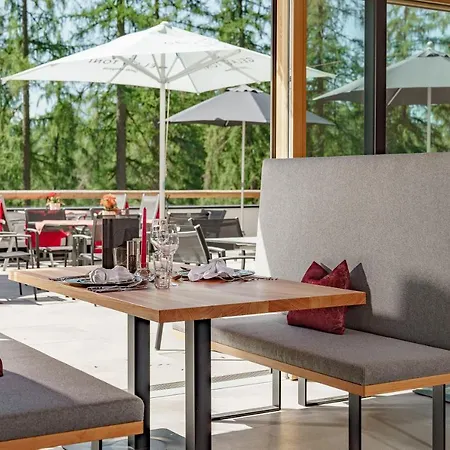Naturhotel Laerchenhof 4* ラムサウ・アム・ダッハシュタイン