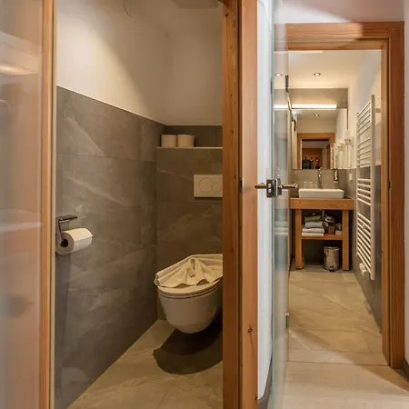 Ξενοδοχείο Naturhotel Laerchenhof