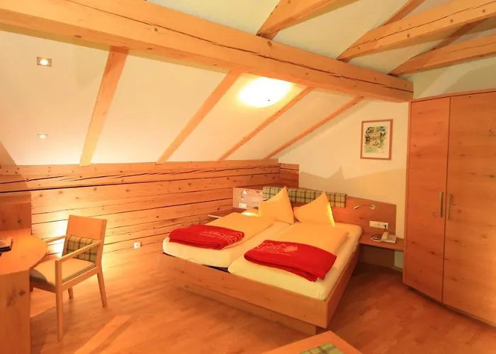 Hotel Naturhotel Laerchenhof 4*