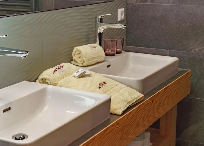 Naturhotel Laerchenhof Hotel 4*